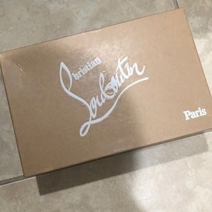 Christian Louboutin box